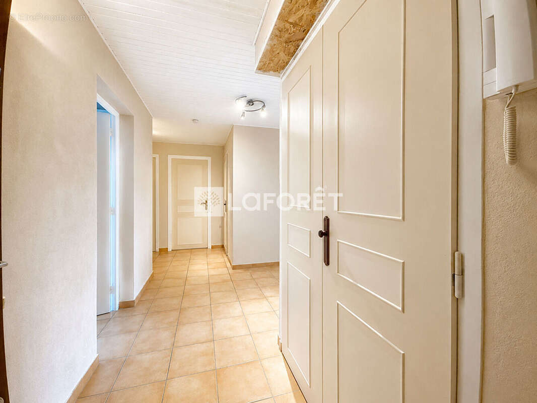 Appartement à LA RAVOIRE