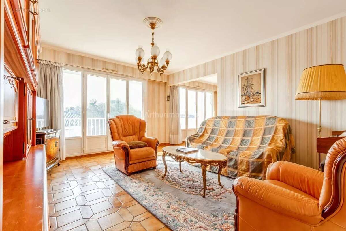 Appartement à THORIGNY-SUR-MARNE