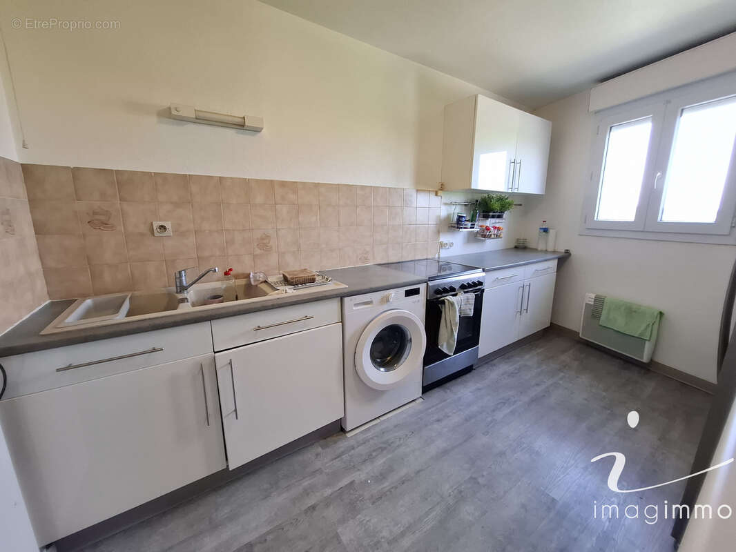 Dans une petite copropriété de 7 lots, découvrez cet appartement T4 de 84 m2 avec une vue exceptionnelle ! - photo 3