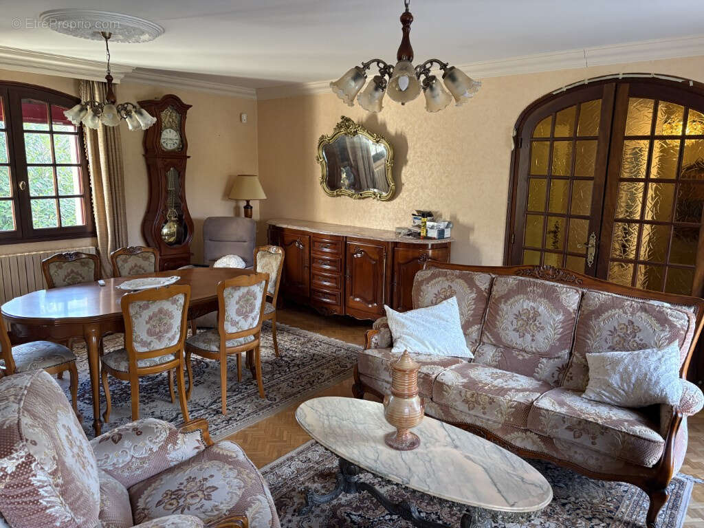 Maison à LUBERSAC