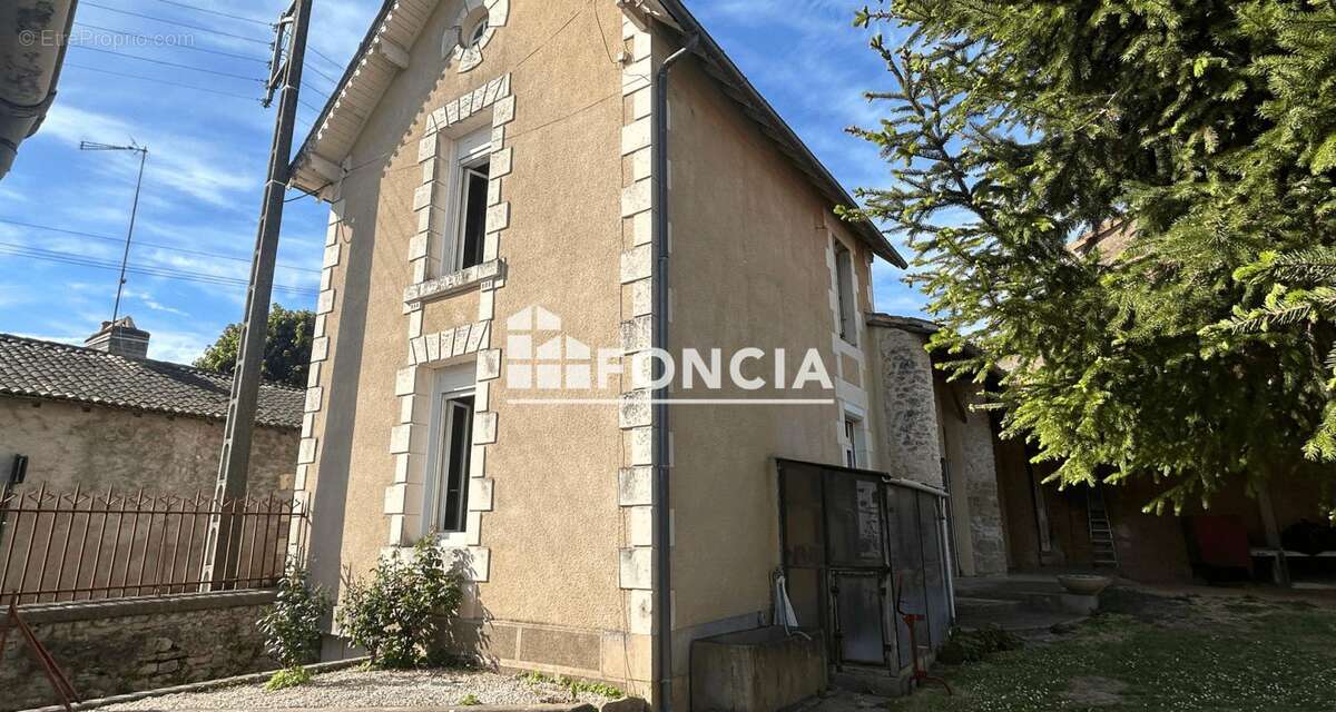 Maison à POITIERS