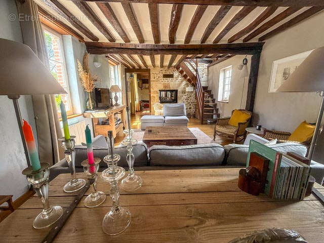Maison à NEUVILLE-SUR-TOUQUES