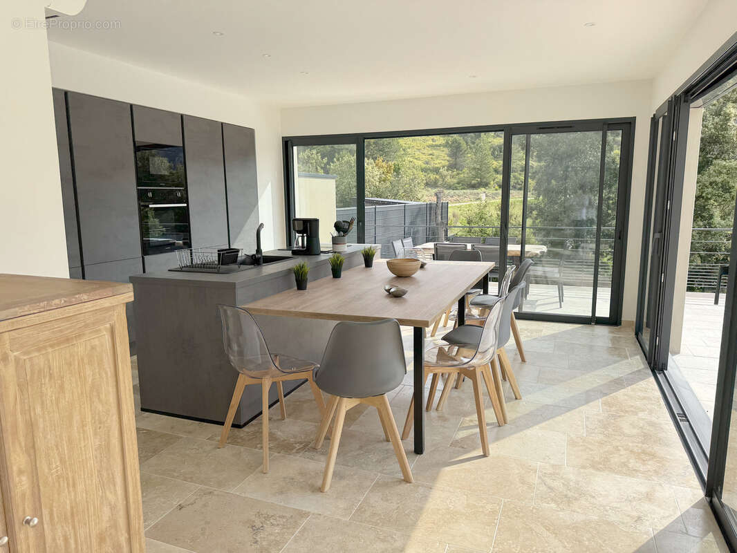 Maison à MOLLANS-SUR-OUVEZE