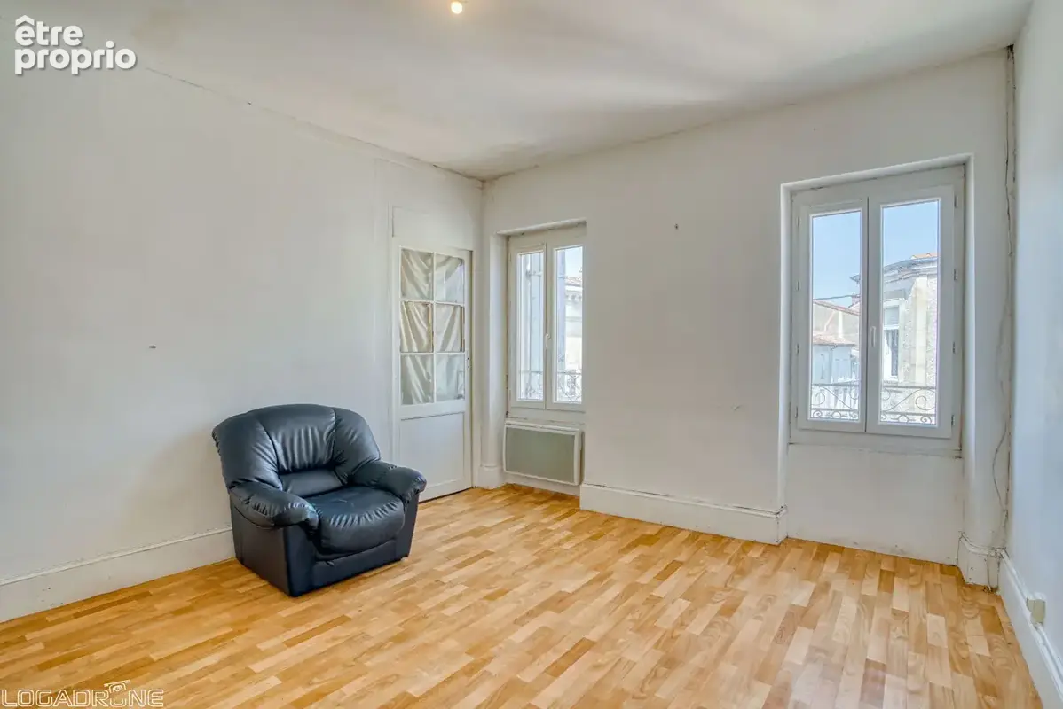 A vendre immeuble de rapport à Sainte-Livrade-sur-Lot - photo 9