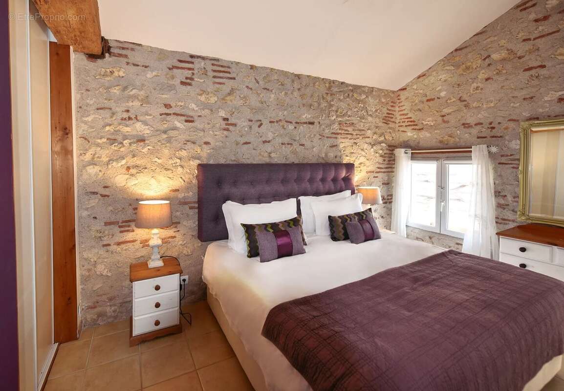 Maison à CASTELMORON-SUR-LOT