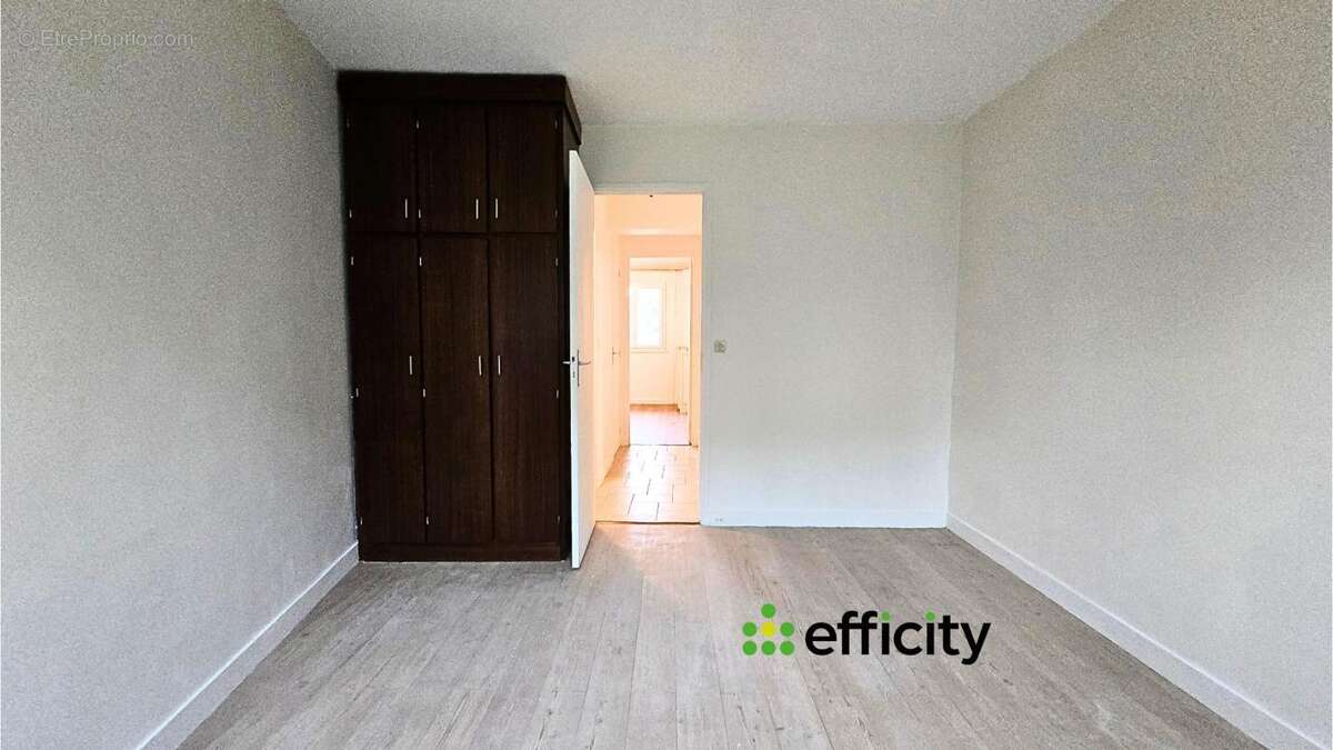 Appartement à FONTENAY-SOUS-BOIS