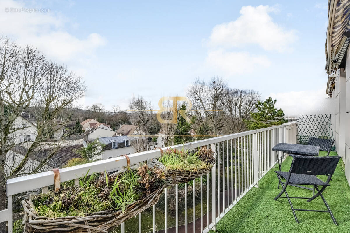 Appartement à RUEIL-MALMAISON
