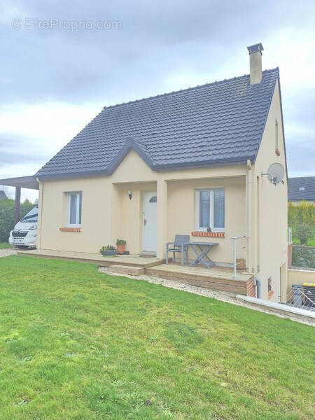 Maison à NEUFCHATEL-EN-BRAY