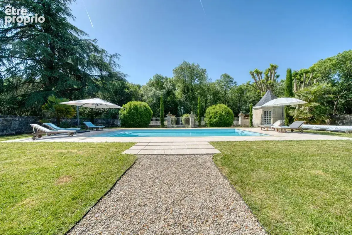 Maison de 10 pièces de 270 m² à Saint-Laurent-de-Cognac - photo 24