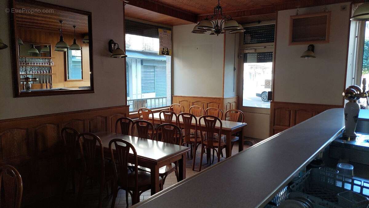 Commerce et appartement - photo 11