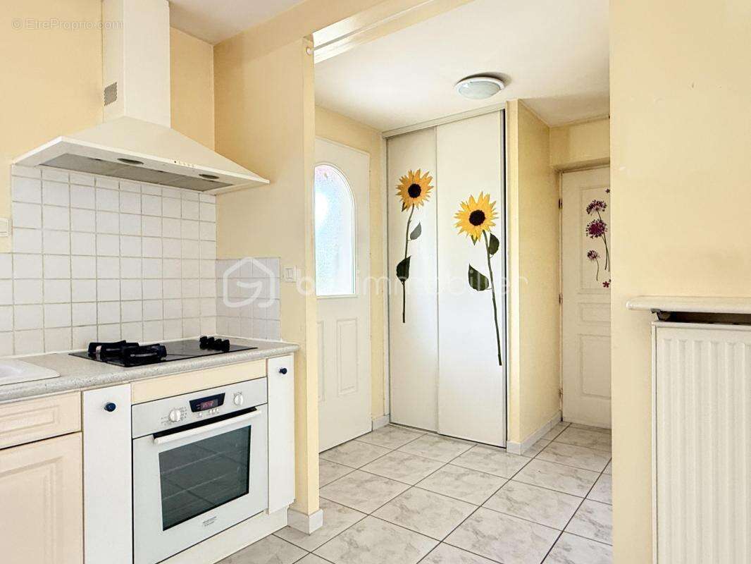 Maison familiale chaleureuse située dans un secteur tranquille, à deux pas des commodités - photo 6