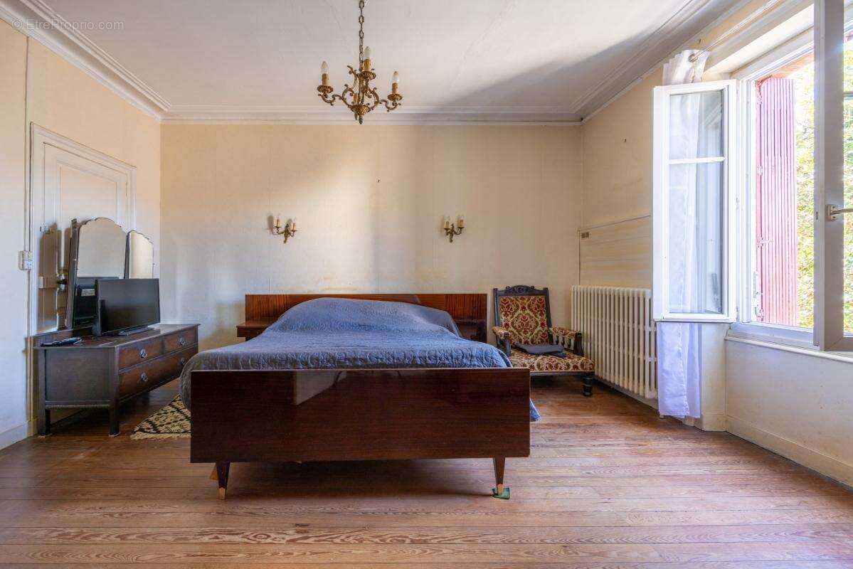 Maison de caractère de 118 M2 - photo 4