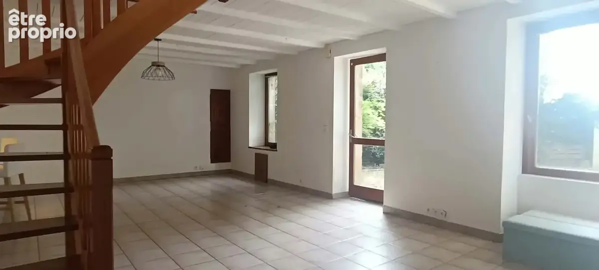 Maison en pierre avec garage - photo 5