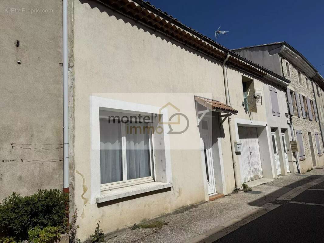 Maison à LA COUCOURDE