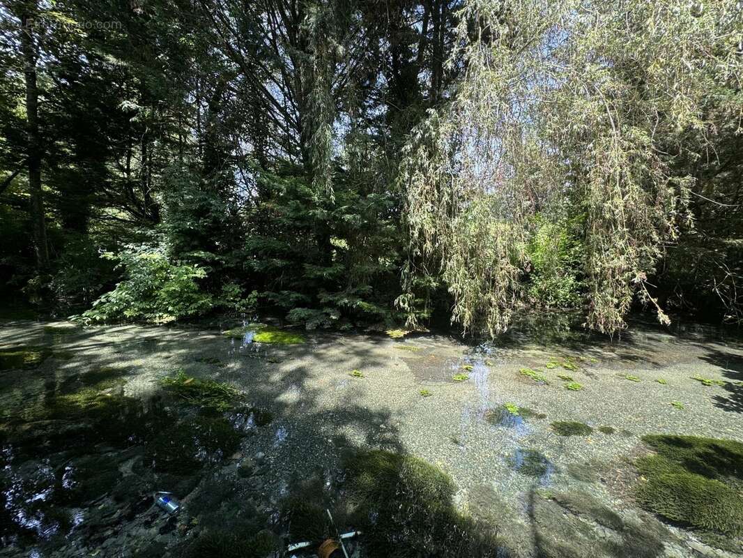 Maison à CHEF-BOUTONNE