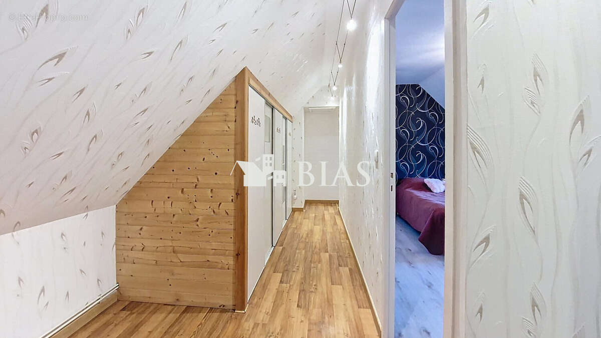 Maison à BOISSEY-LE-CHATEL