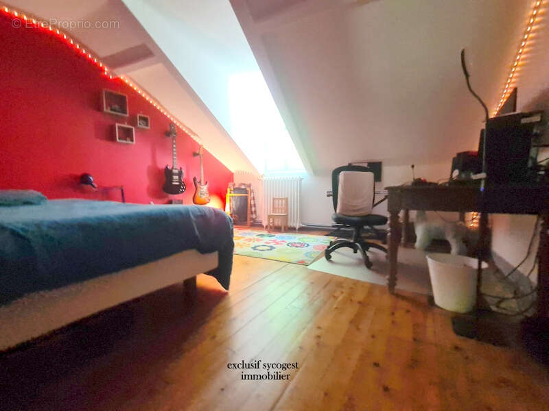 Maison à NOISY-LE-SEC
