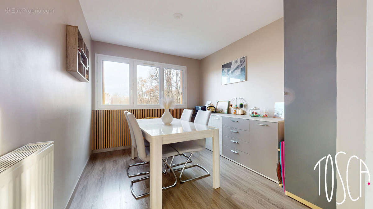 Appartement à THIAIS