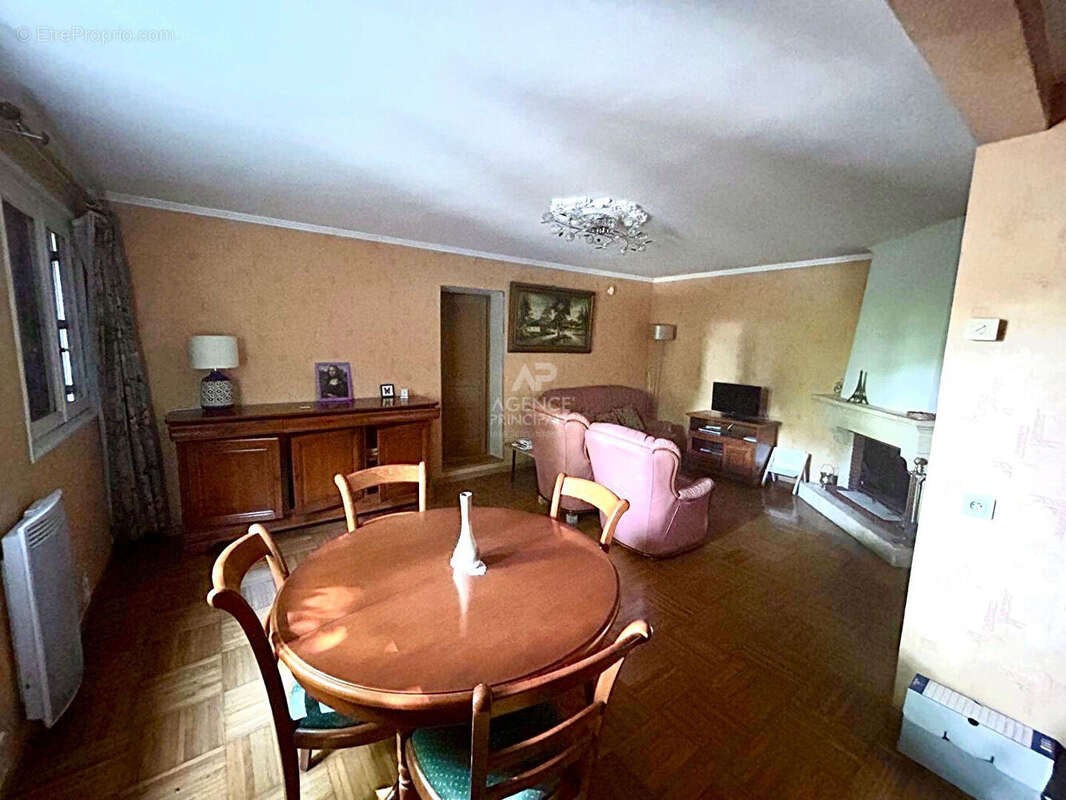 Maison à TRIEL-SUR-SEINE