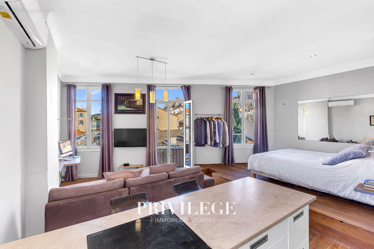 Appartement à CANNES