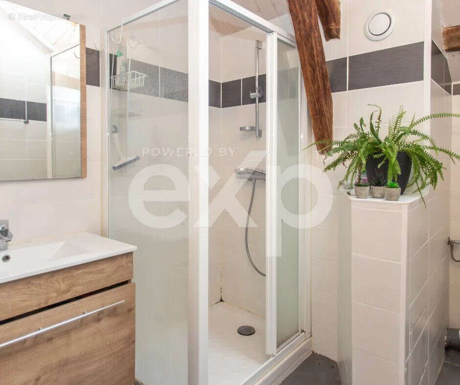 Maison 144 m² à Cervens  - photo 6