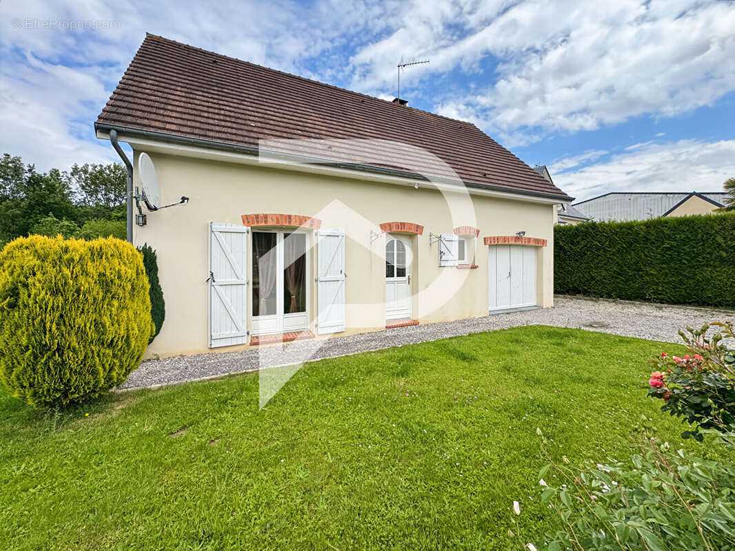 Maison à BEAUVAIS