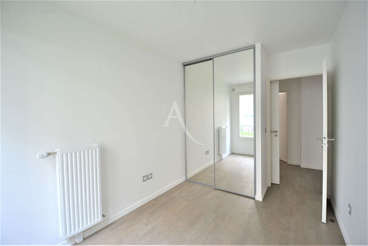 Appartement  4 pièces - Terrasse 28 m²  - Métro Léo Lagrange - photo 8