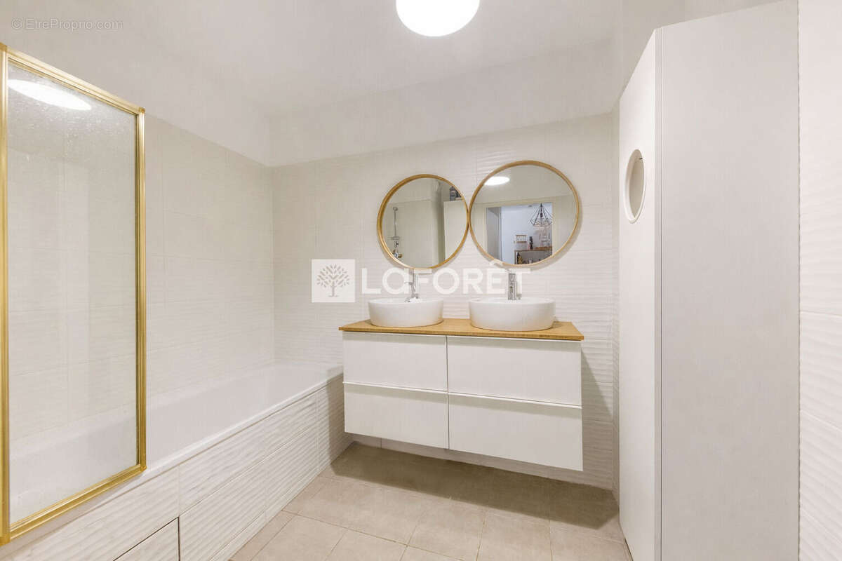 Appartement à OZOIR-LA-FERRIERE