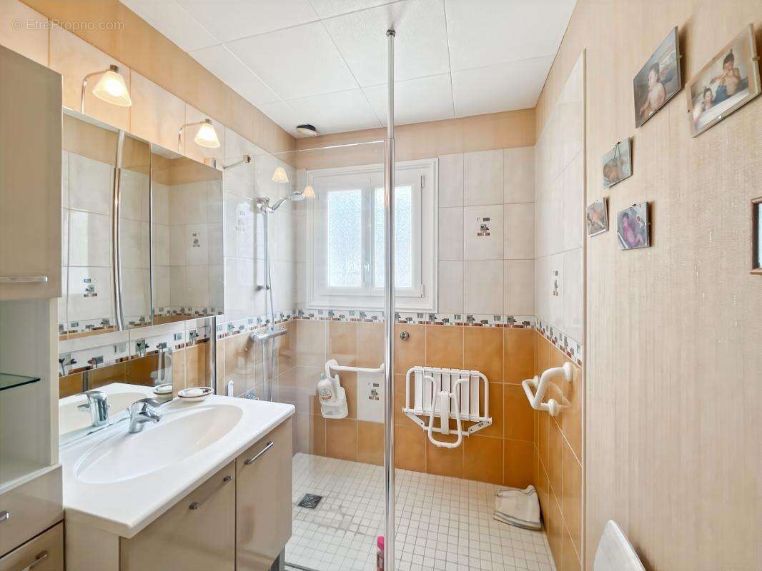 Maison à LA FERTE-SAINT-AUBIN