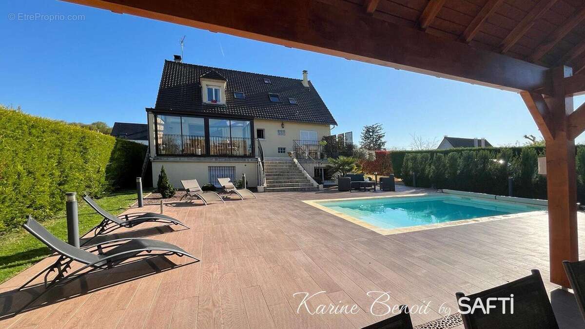 Photo 5 - Maison à SAINTRY-SUR-SEINE