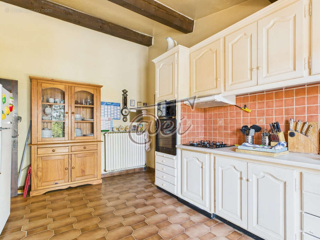 Maison à SAINT-JULIEN