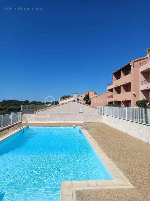 Appartement à HYERES