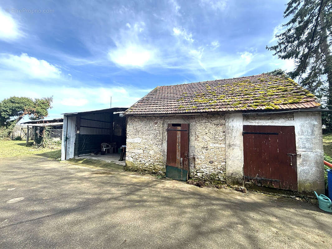 Maison à ULLY-SAINT-GEORGES