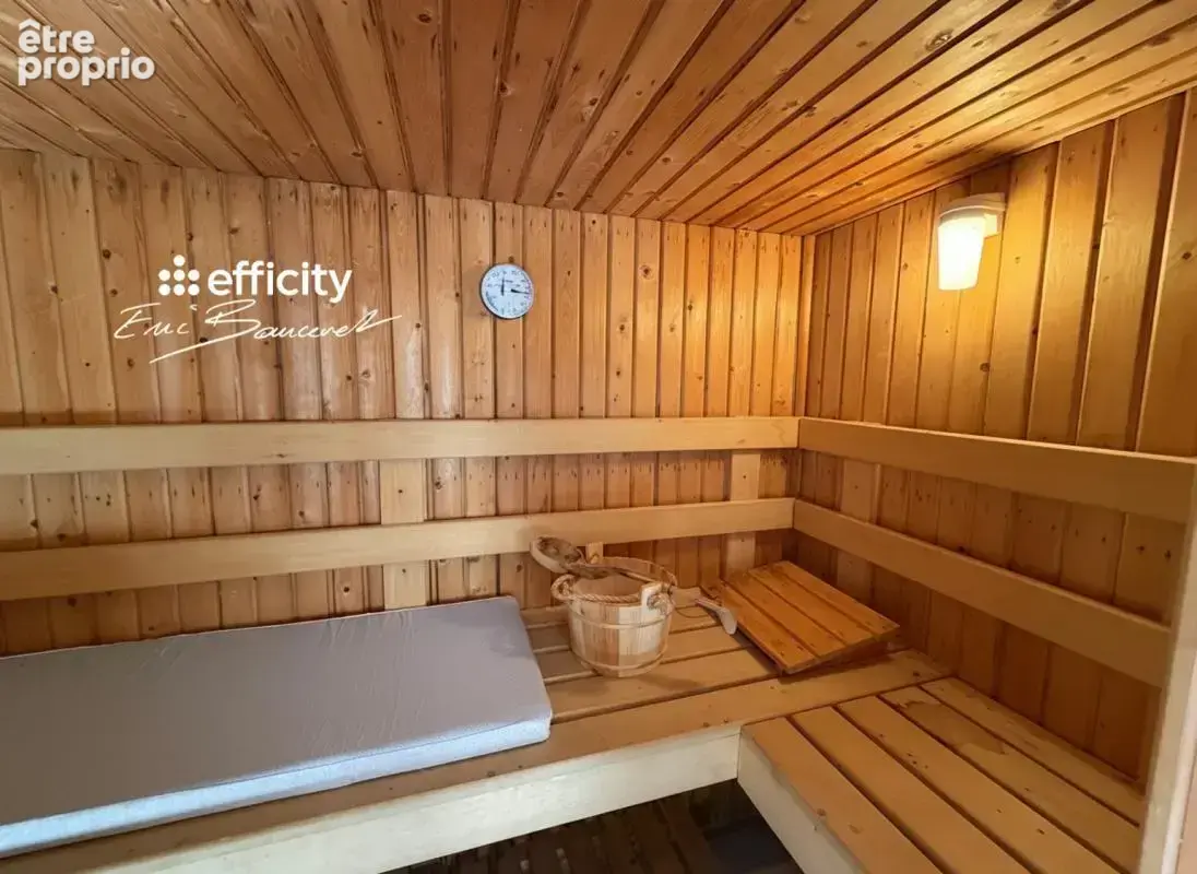 Maison 7 pièces 192 m² à vendre à Brioux-Sur-Boutonne (79170) - photo 19