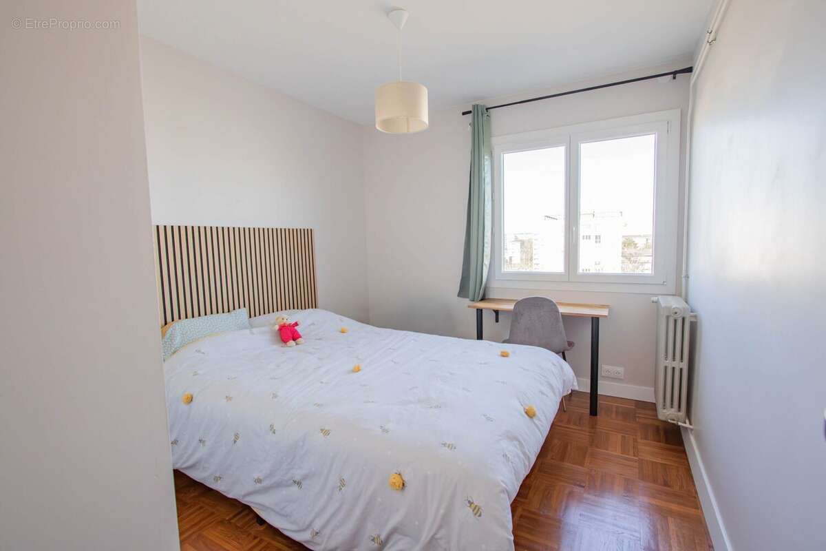 Appartement 96 m² à Angers  - photo 9