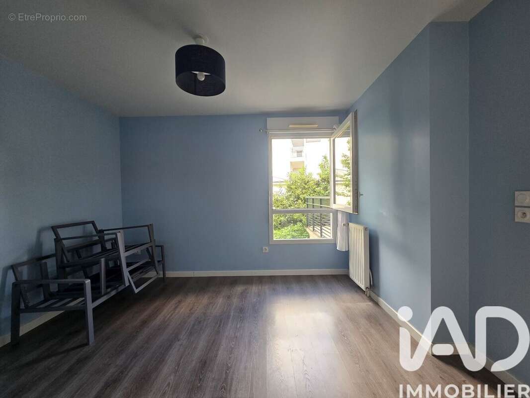 Photo 3 - Appartement à ELANCOURT
