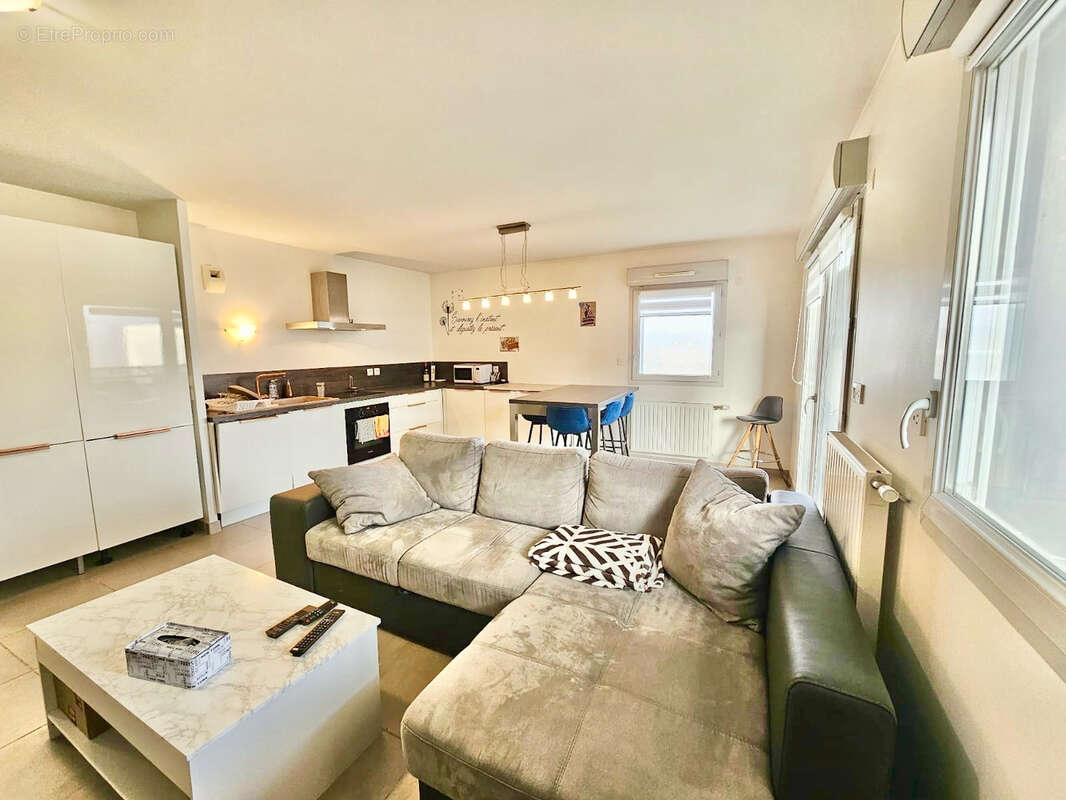 Appartement à VALLEIRY