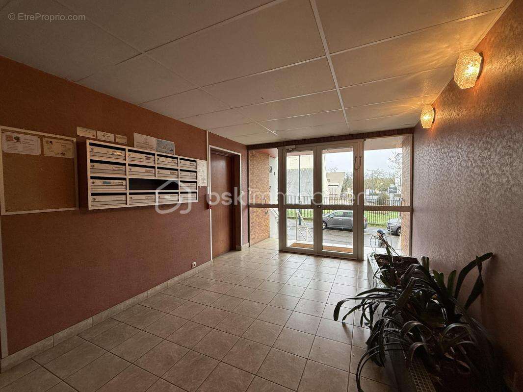 Appartement T2 de 32,36 m² avec cave – Investissement locatif à Allonnes - photo 8