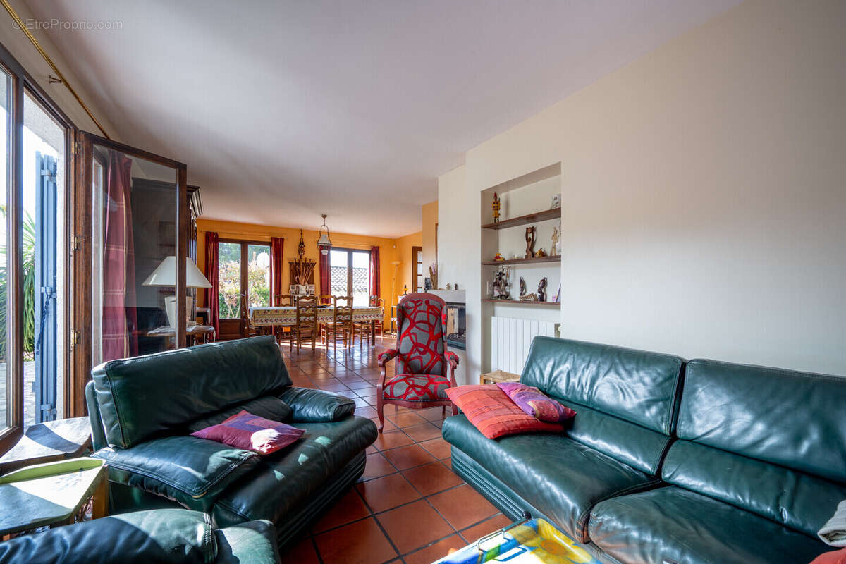 Maison 161 m² à Beaucaire  - photo 156
