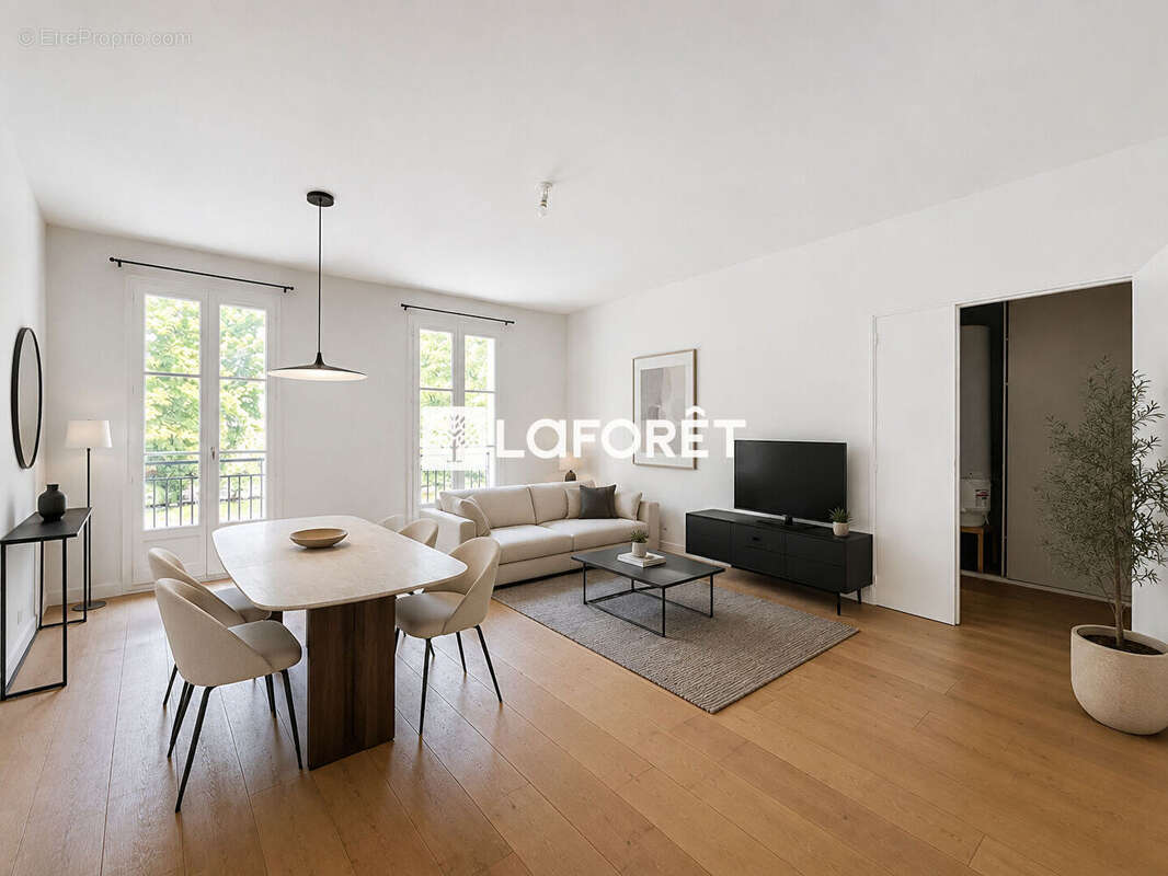 Appartement à VERSAILLES