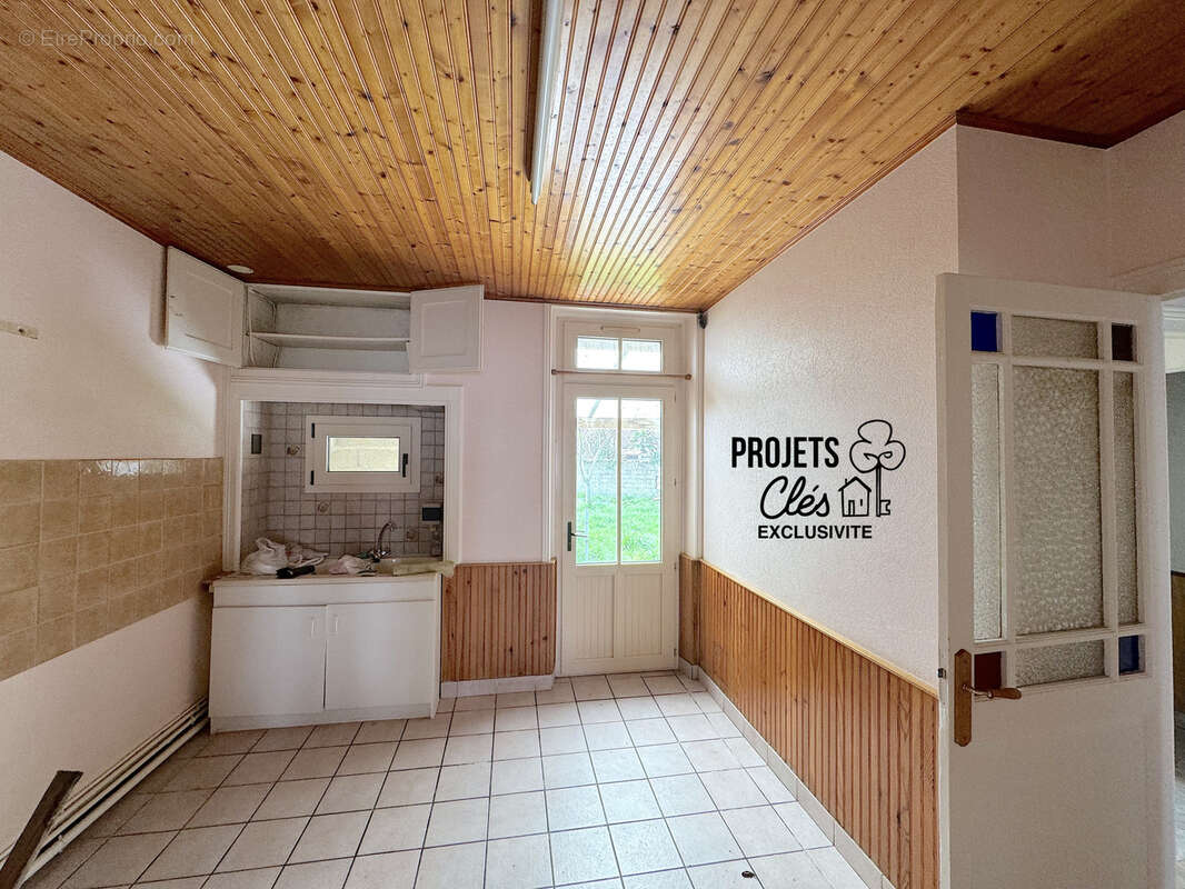 Charmante Maison à Rénover aux Portes du Pentagone, La Roche-sur-Yon - photo 4