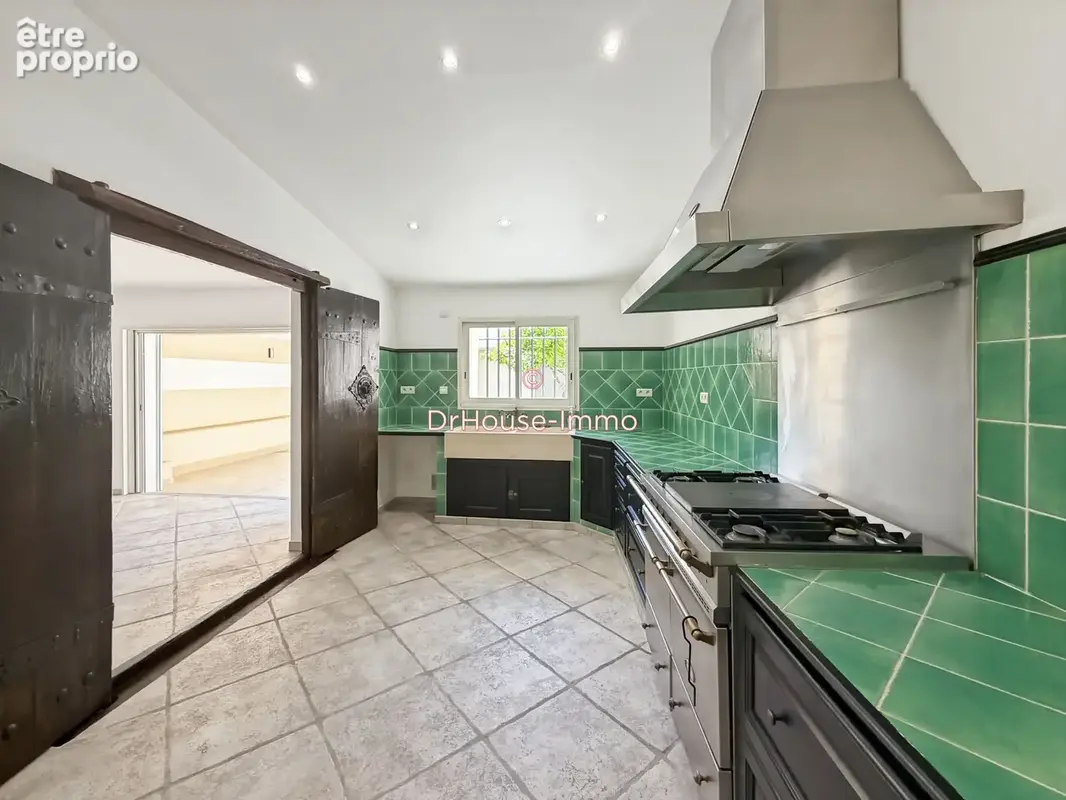 Maison 155 m² à Marseille-8e  - photo 17