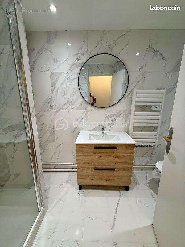 Appartement type F3, 'entièrement rénové'. Comme Neuf - photo 2