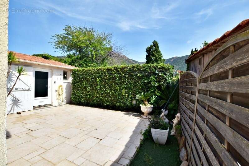 Maison à vendre 6 pièces LE LAVANDOU-SAINT CLAIR (83) - photo 23