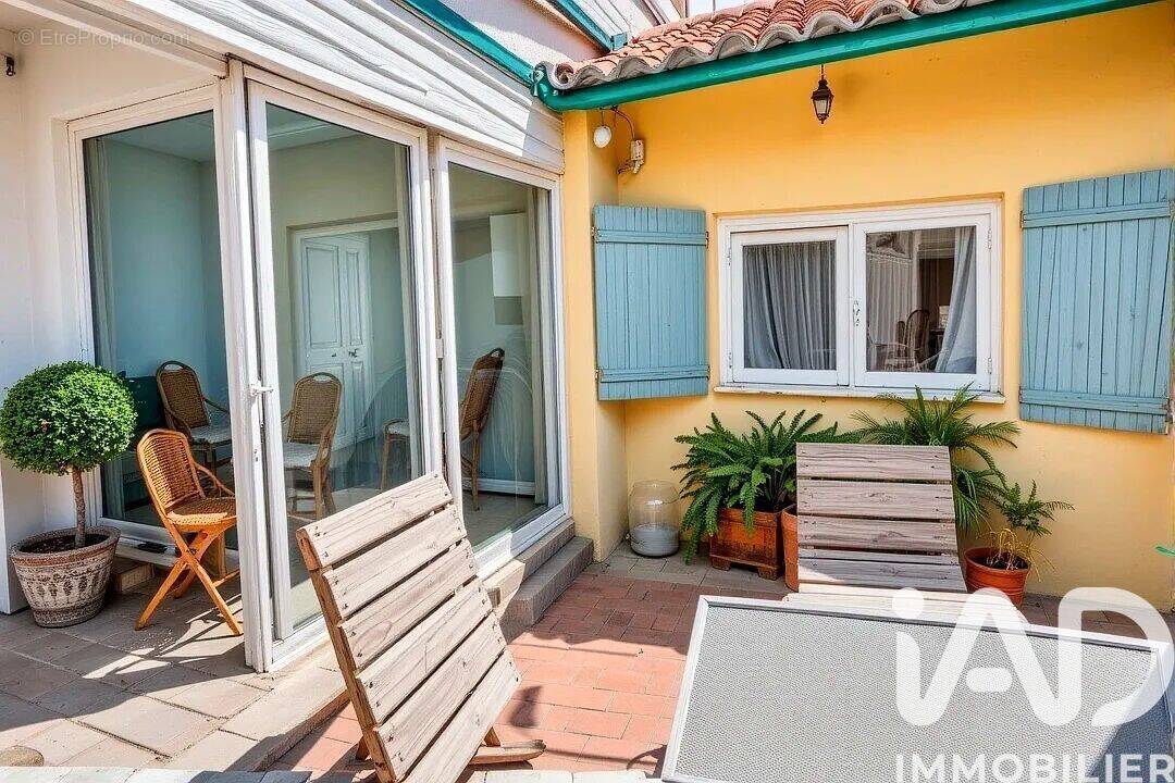 Photo 1 - Appartement à BORDEAUX