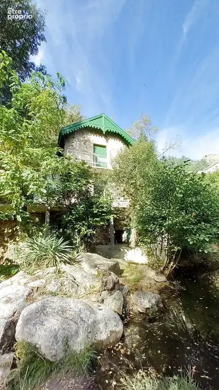 Maison à COLOMBIERES-SUR-ORB