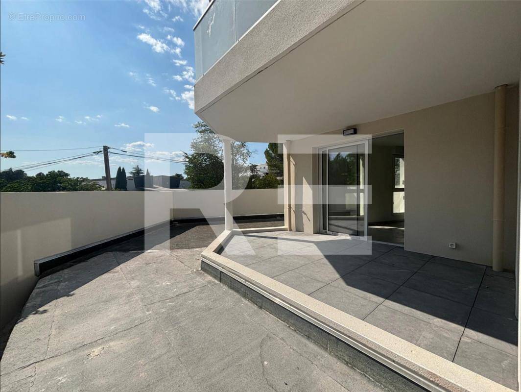 Appartement à NIMES