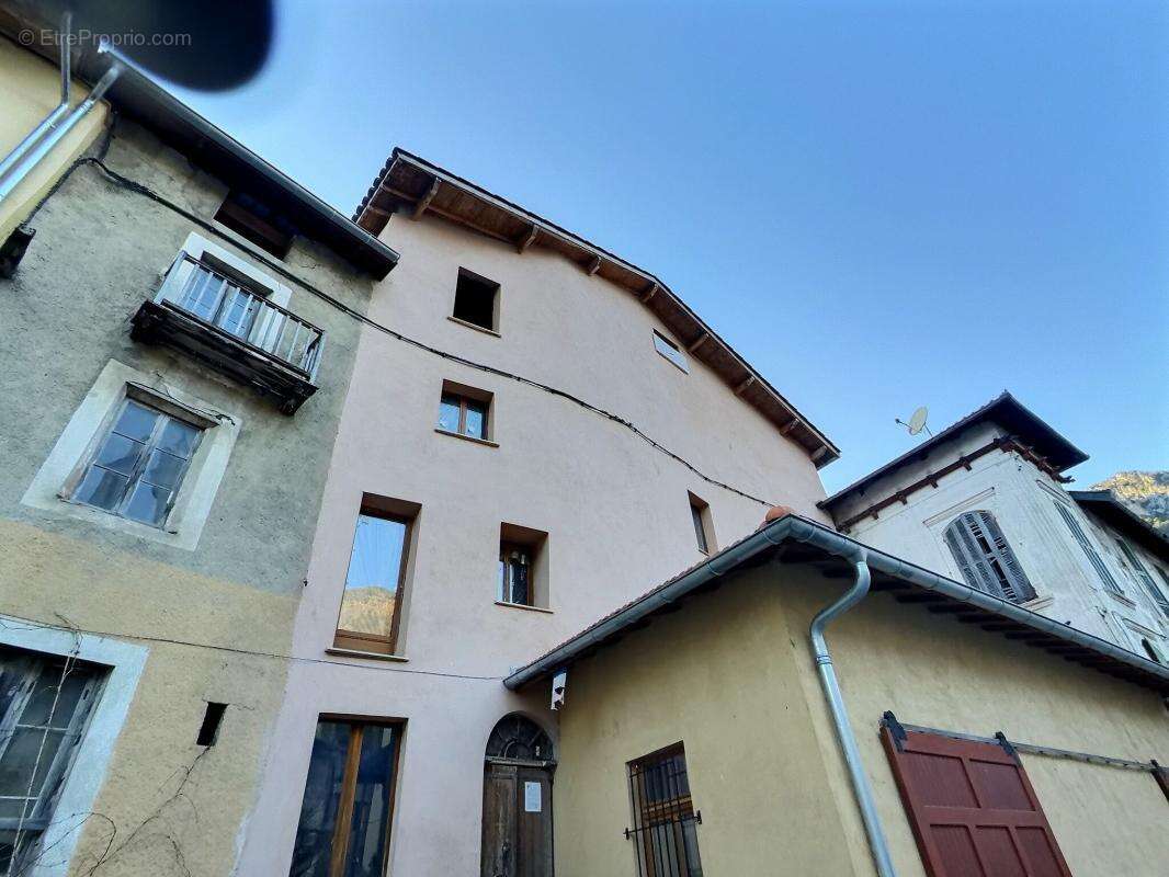 Appartement à ROQUEBILLIERE