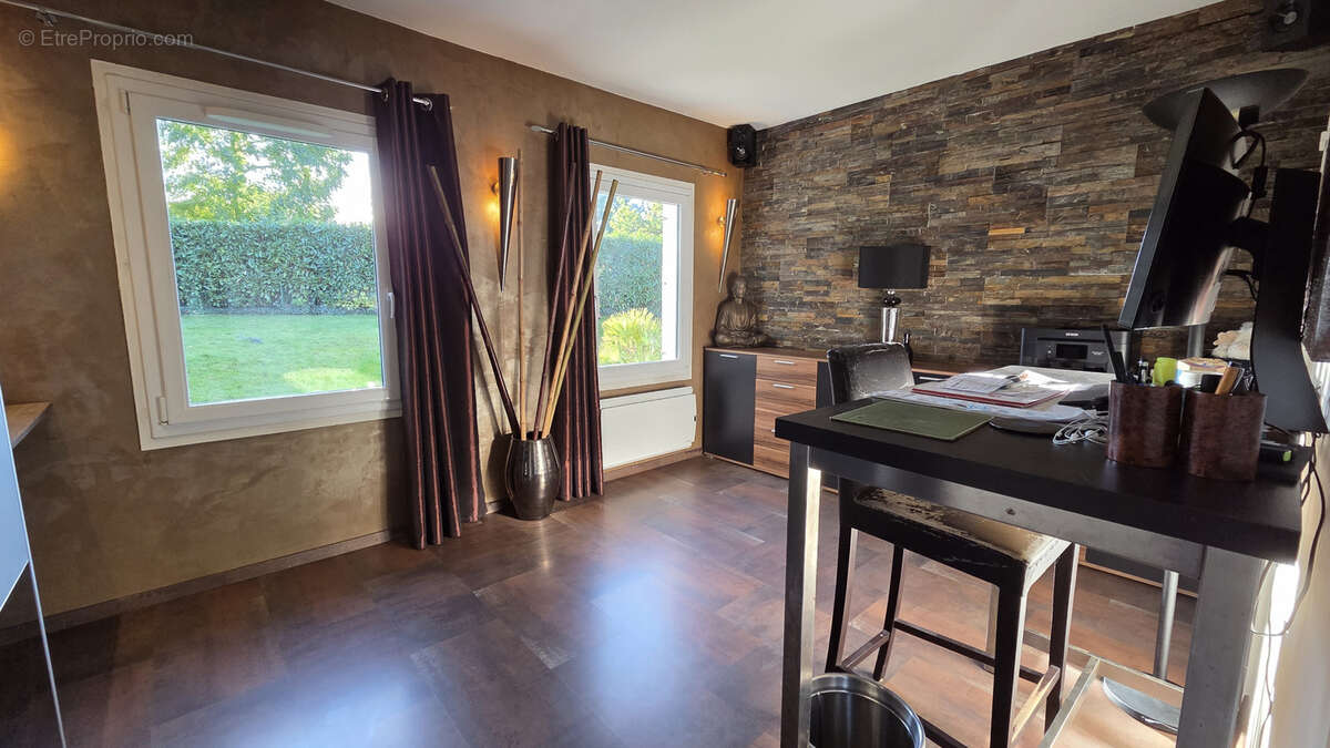 Maison à MAROLLES-EN-BRIE