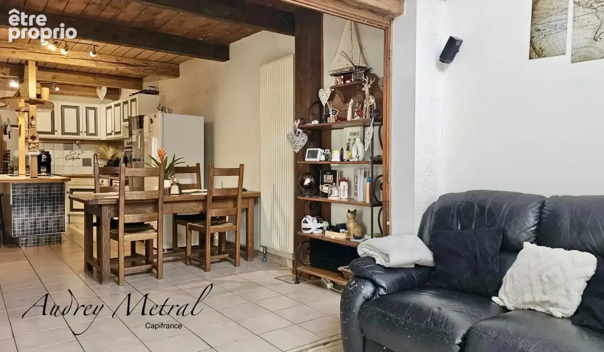 Appartement T4 d'env. 98m2 habitable à vendre à Serrières-en-Chautagne - photo 2